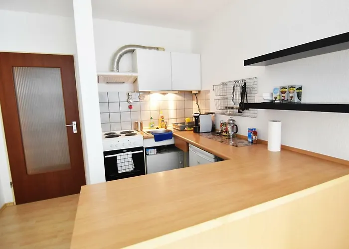 Lejlighed Praktisches Mit Flatscreen Tv Leverkusen